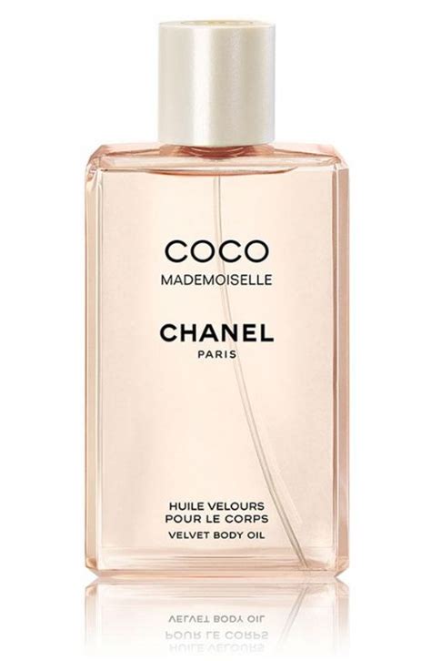 coco mademoiselle oil spray